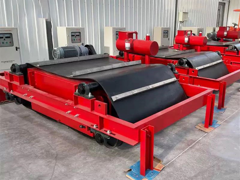 RCDF Oil-Cooled Self-unloading Iron Separator 1