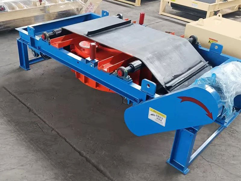 RCDD Electromagnetic Self-unloading Iron Separator 1