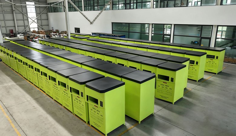 Recycling Machine (Smart Cabinet)