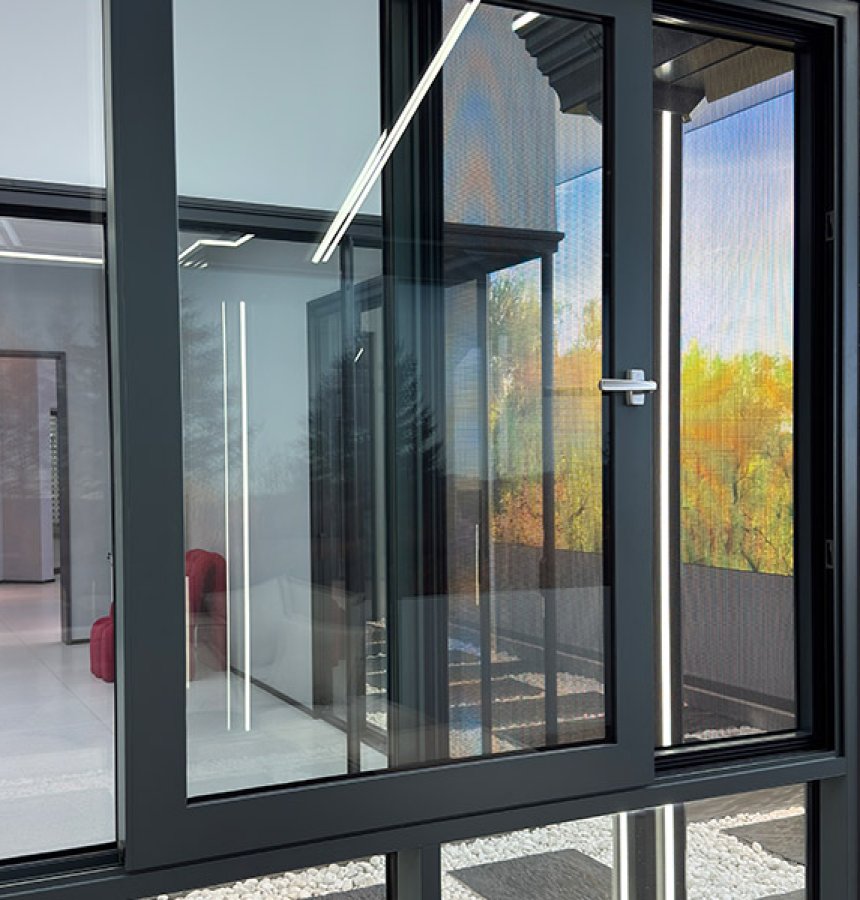 Custom size sliding windows