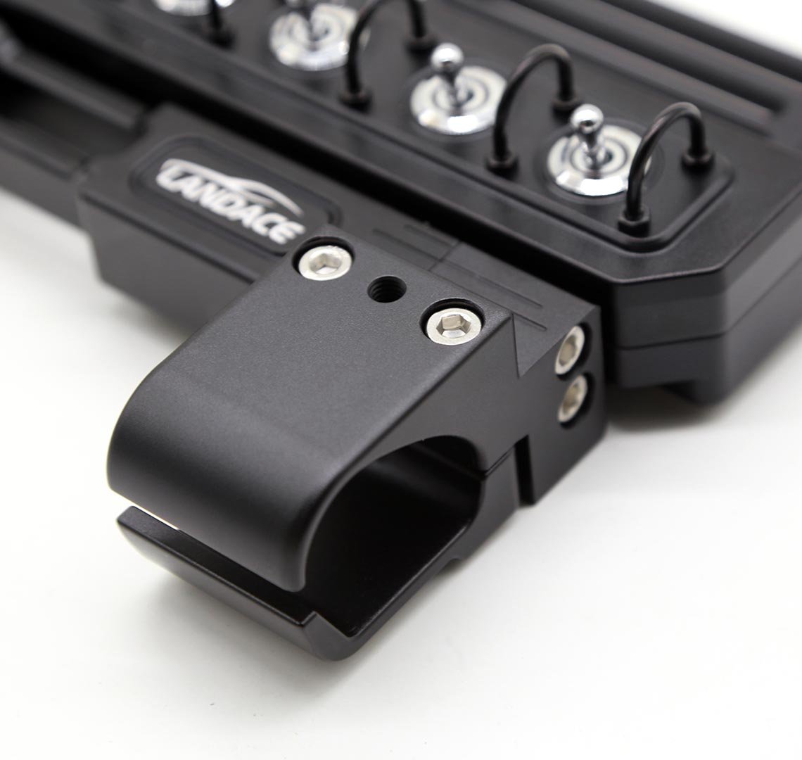 Universal Car Stand: Versatile Support for All Vehicles