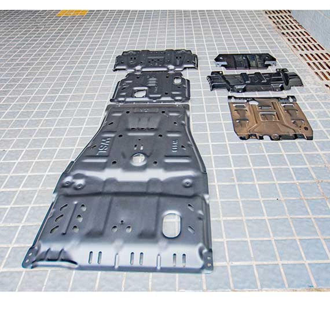 Skid Plate for Isuzu DMAX-21