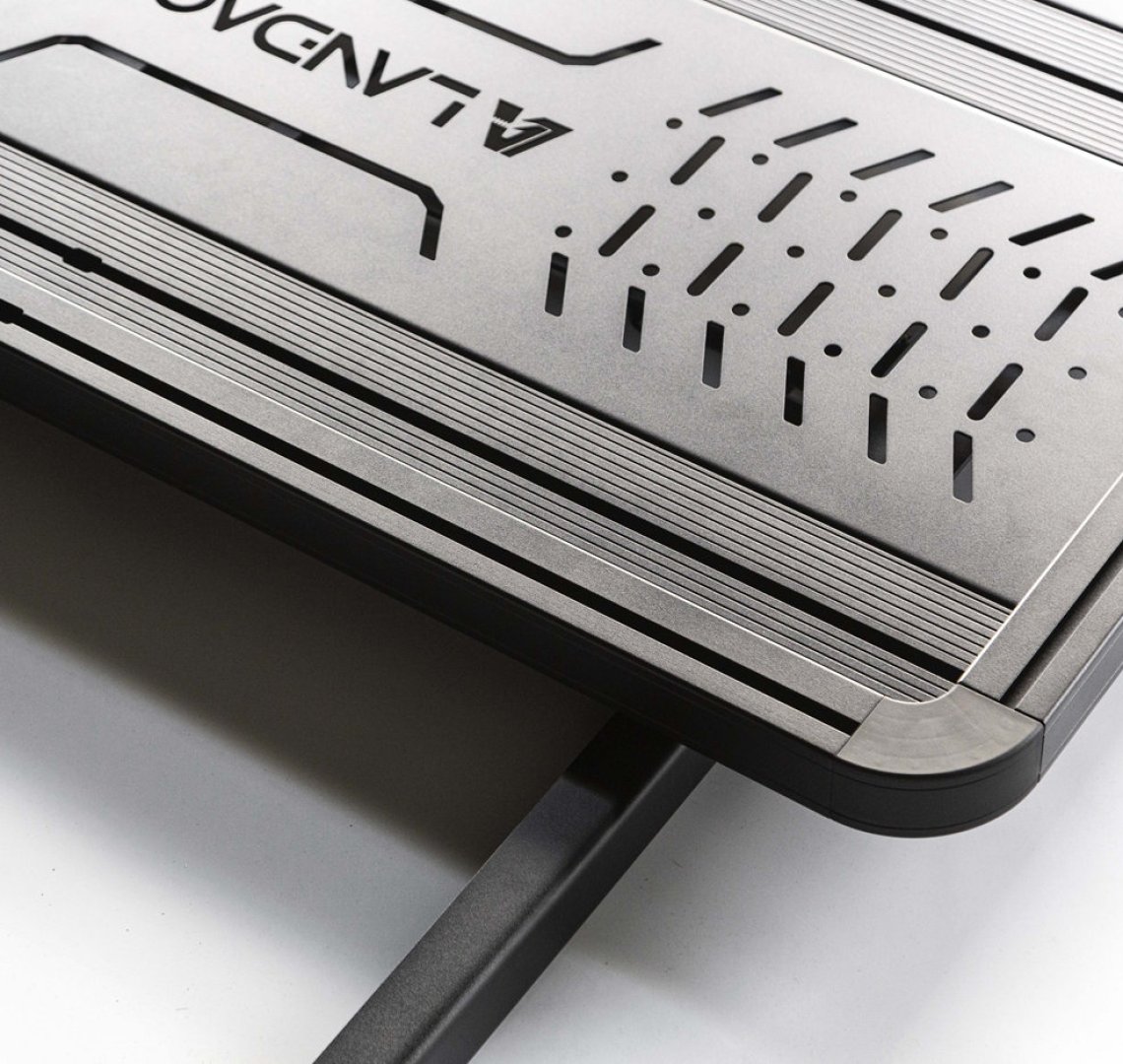 Pull-out Tray