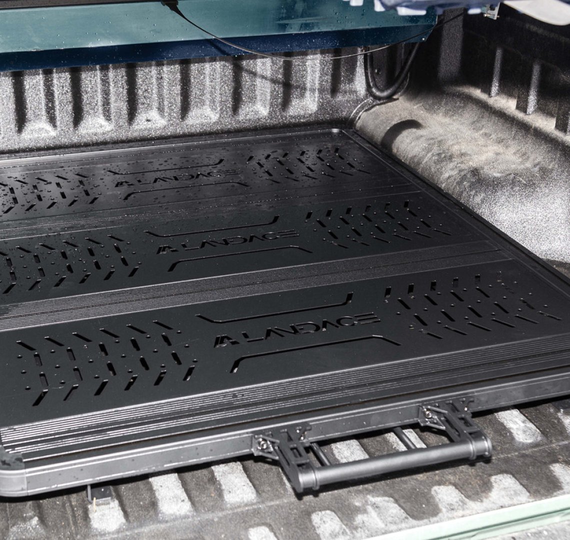 Pull-out Tray