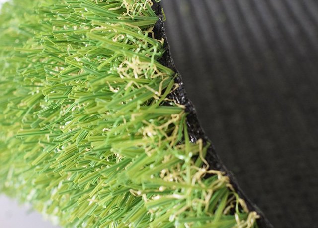 long-lasting nylon grass with high-strength fibers for durable outdoor lawns and landscape applications
