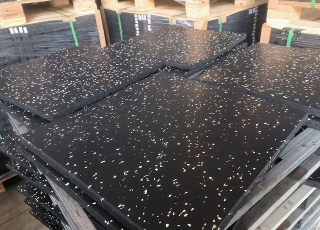 Dense rubber gym mats for high-impact fitness spaces