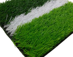 Football synthetic grass with uniform fibers for ball roll