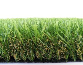 Pet friendly synthetic grass with durable PE fibers for backyard pet areas