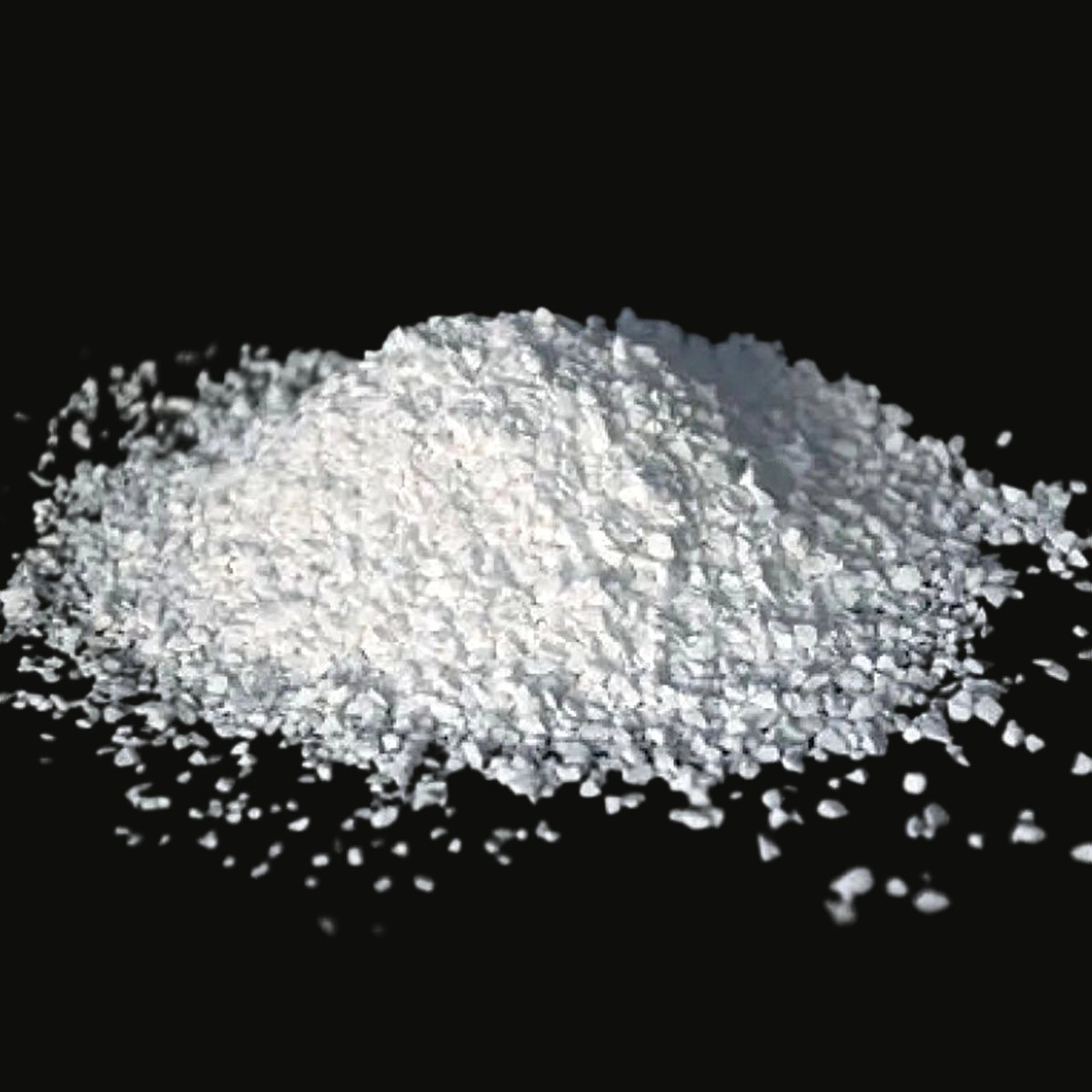 White tabular alumina grains