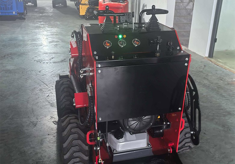 Skid steer loader construction