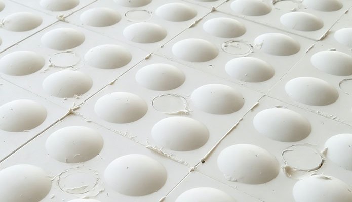 恒冠详情_0001_Wear Resistant Ceramic Brick (3)