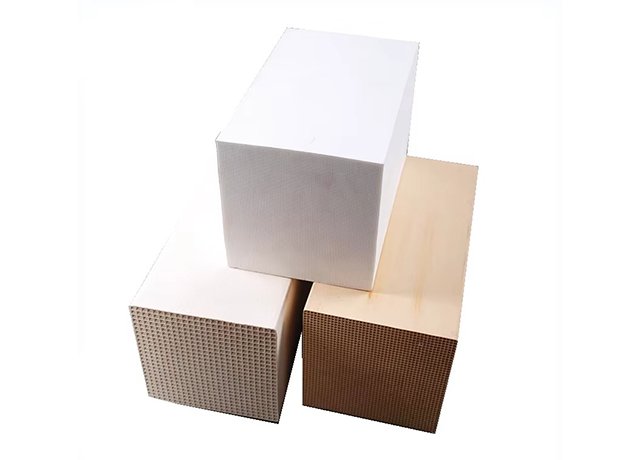 LAR_Catalyst Carrier Honeycomb