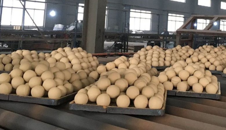 Alumina Grinding Media Size Selection for Ball Mills