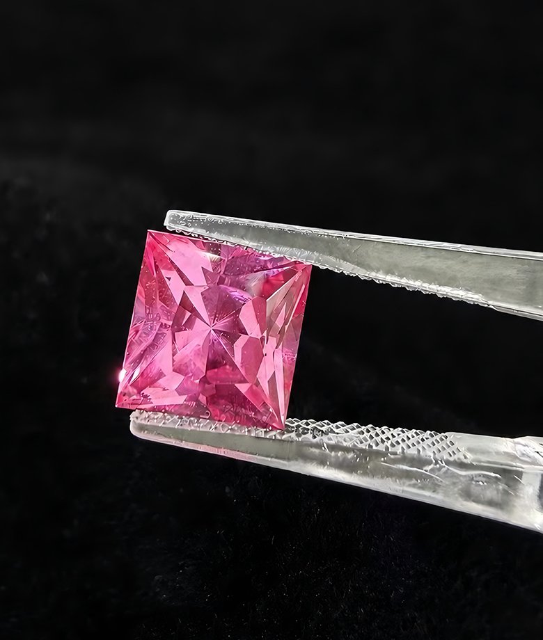 Padparadscha-Color Gemstones 