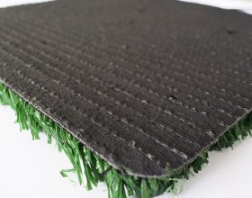 economic artificial grass carpet with lightweight PE fibers for easy outdoor installation