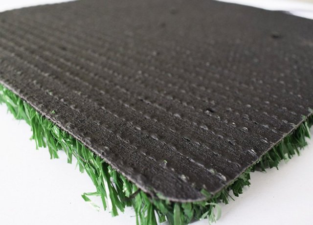 economic artificial grass carpet with lightweight PE fibers for easy outdoor installation