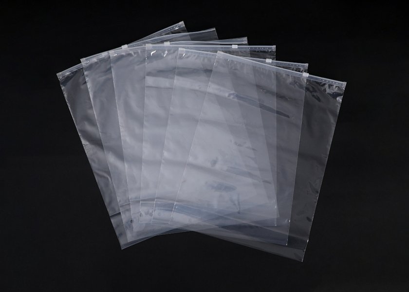 Clear Garment Packaging Zipper Bag
