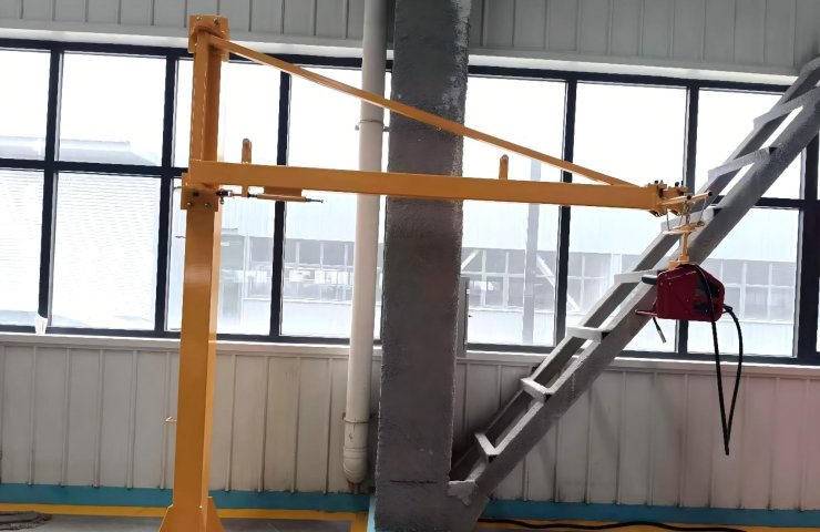 How to optimize welding workshop space? Is the SPD-405 telescopic welding boom a worthwhile choice?