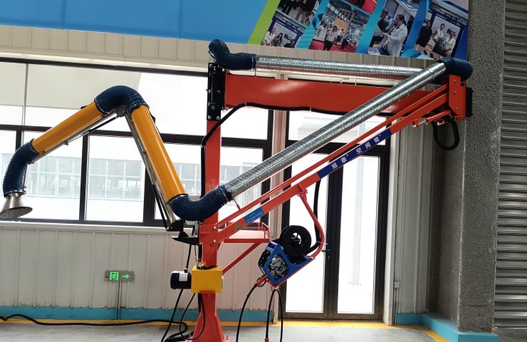 How to choose between hydraulic and electric welding booms? Xutai Technology explains.