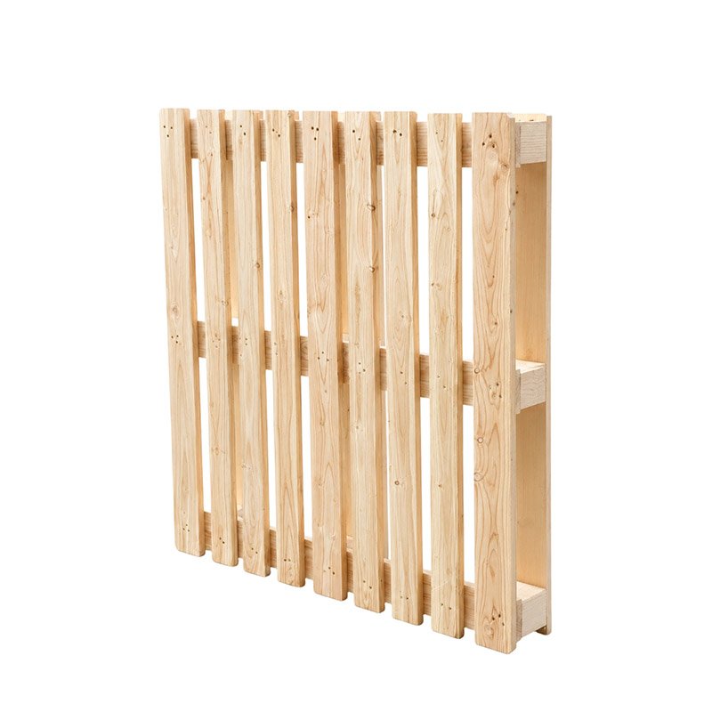 industrial wooden pallet stacking