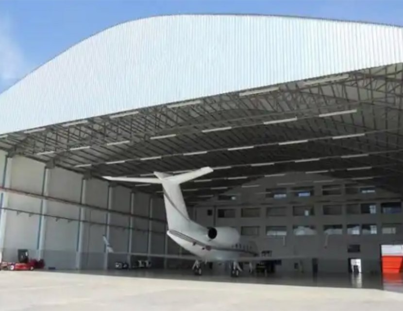 Steel strcture aircraft hangar