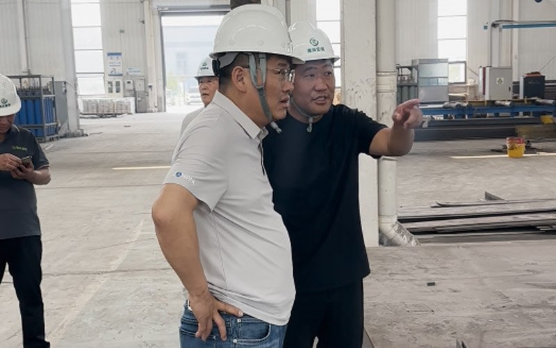 Derun Heavy Steel Completes Yingshan No.1 Community Steel Landscape Gate