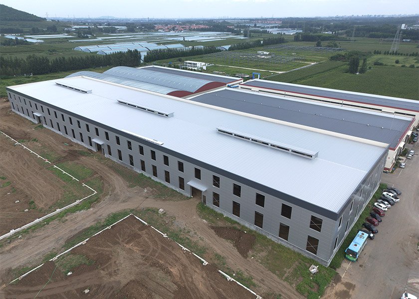 Wanqing New Materials Seamless Roof Workshop
