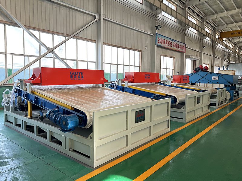 Wet Belt Magnetic Separator 1