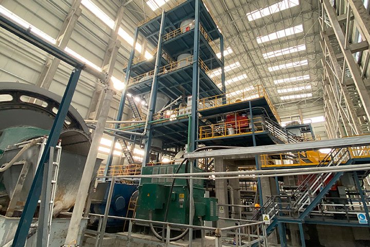 A Complete Processing Line for Slab-grade Silica Sand with Acid Leaching in Xinjiang