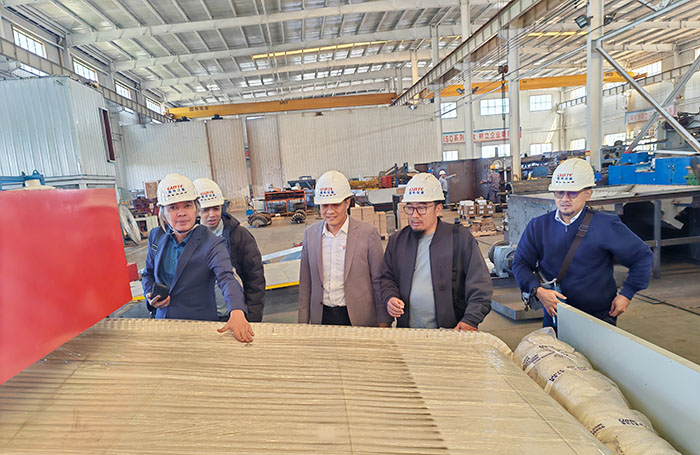 Indonesian customers visit Guote Mining Equipment 01