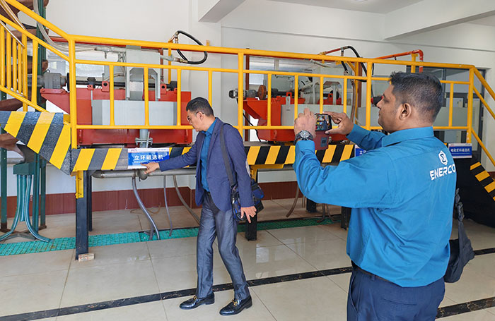 Indonesian customers visit Guote Mining Equipment 04