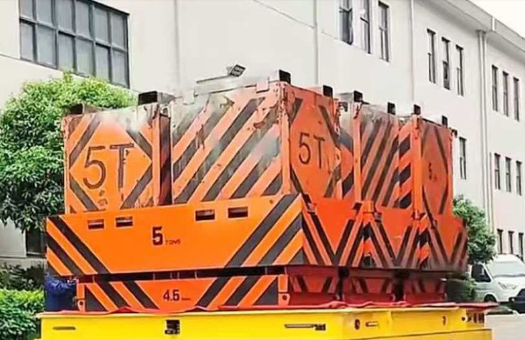 Carros de transferencia eléctricos sin raíles personalizables: Equipos de manipulación industrial duraderos, suaves y eficientes.