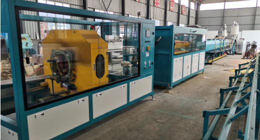 Three-Layer Co-Extruded PE Pipe with Protective Layer: Production Process and Equipment