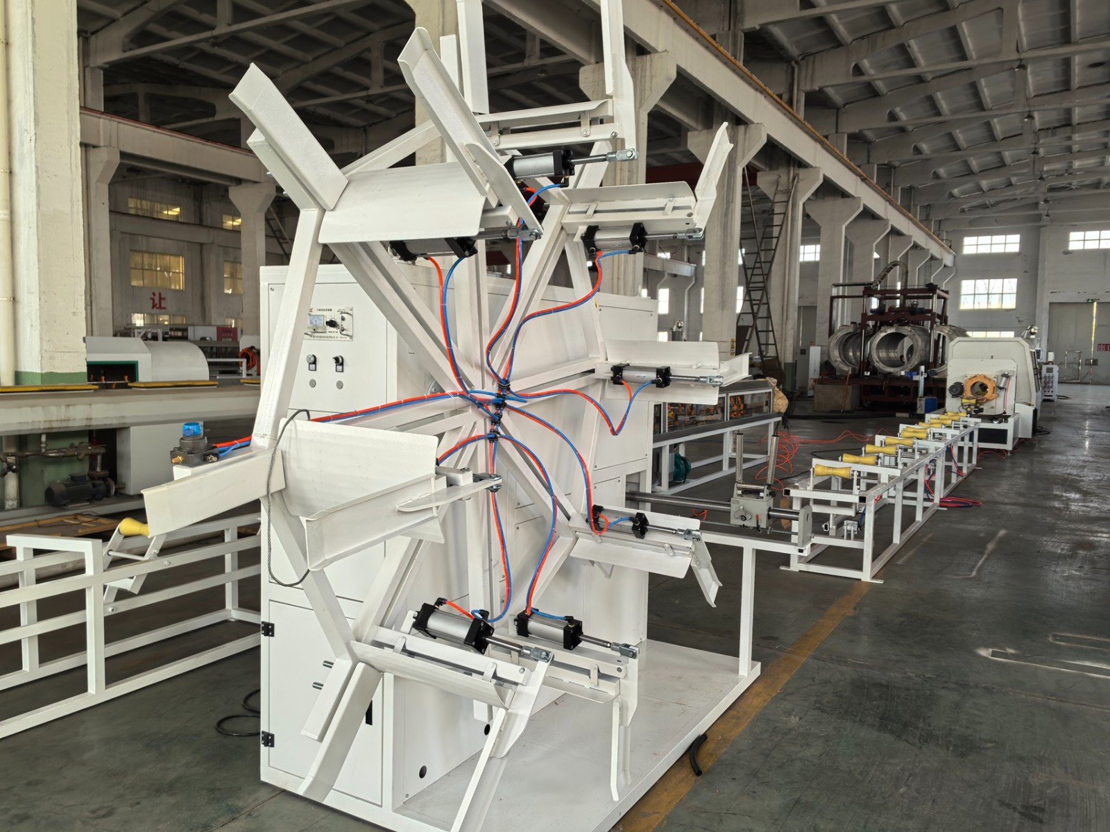 Polyethylene pipe production equipment