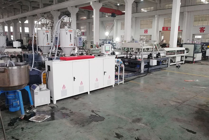 Double wall corrugated pipe production line