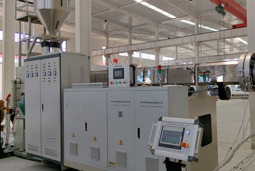 PE jacket pipe production line manufacturer