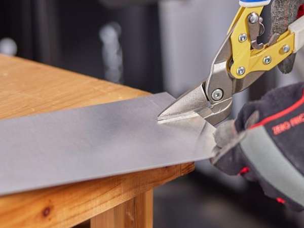 How to Cut Aluminum Sheet Metal: 6 Methods, Tools, and Tip