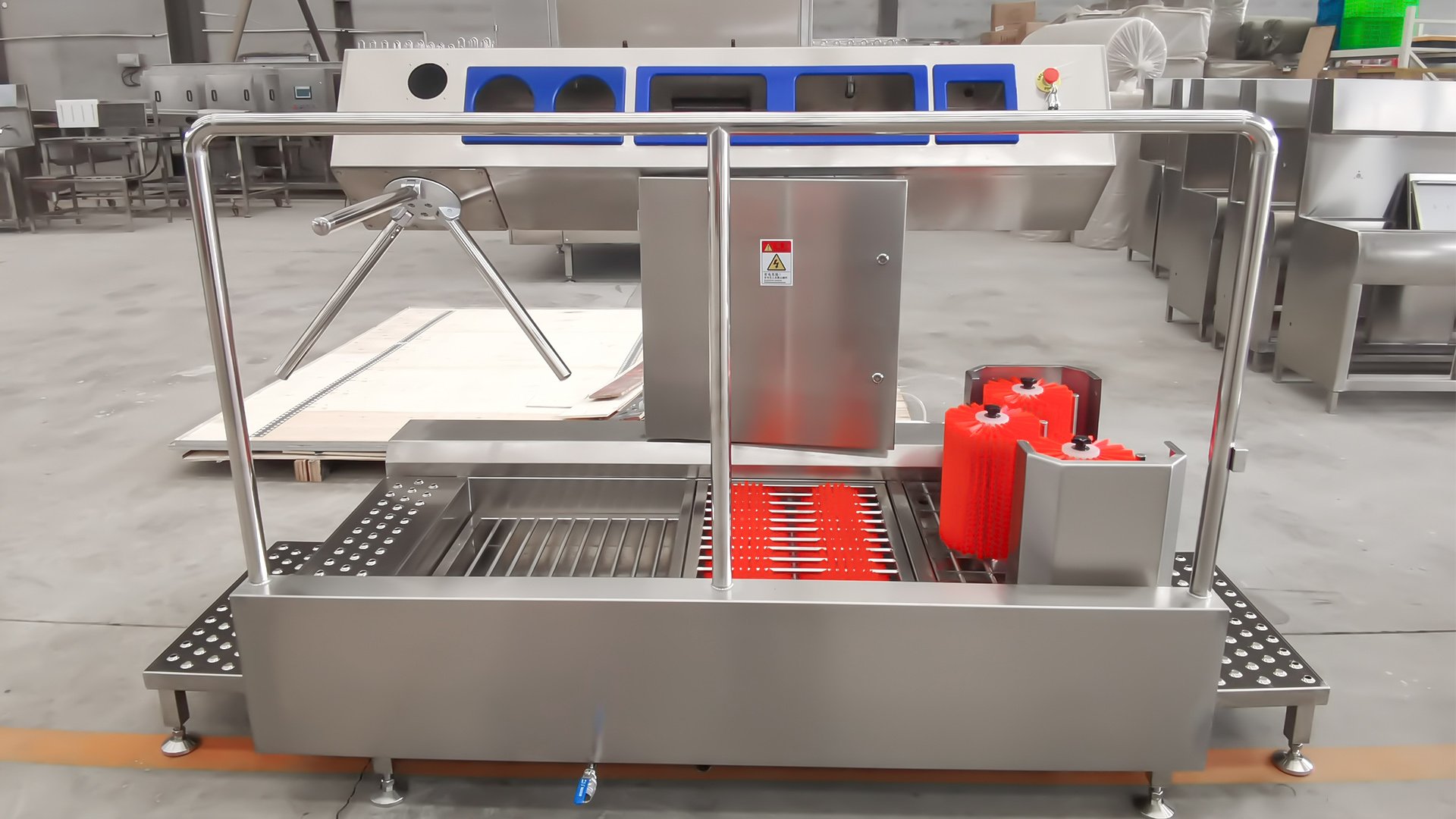 Henger Technology HE-HCDS03 hygiene cleaning station application in food processing factory