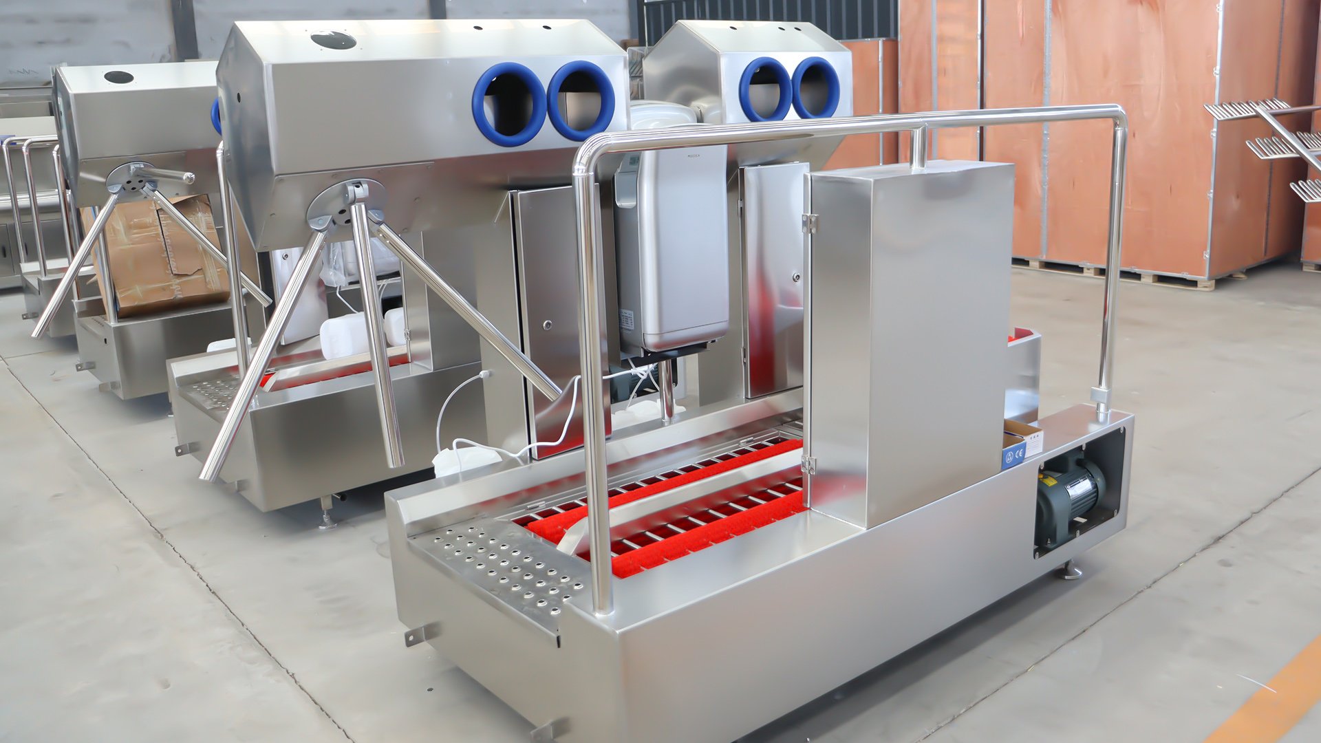 Henger Technology HE-HCDS04 hygiene cleaning station application in food processing factory