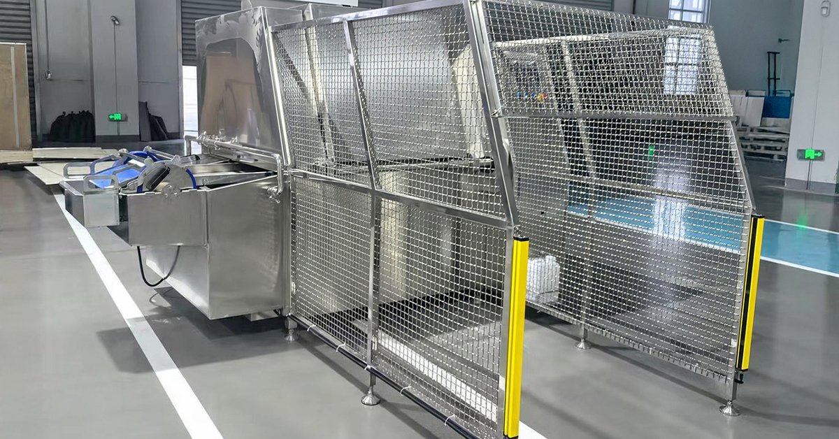 Henger automatic stainless steel meat trolley washer for slaughterhouse cart sanitation