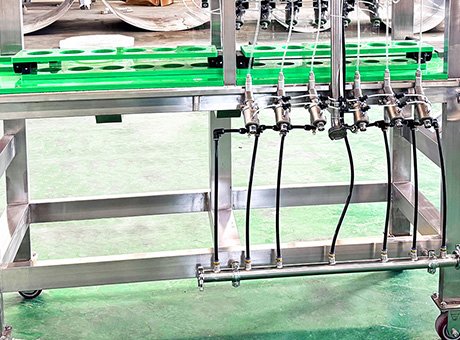 6 Head Beverage Filling Machine