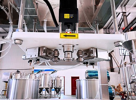 4 Heads Can Filling Machine with PLC Control