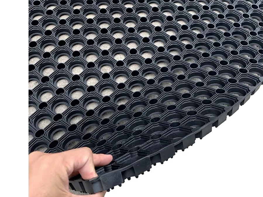 Heavy-duty Anti-Slip Rubber Mat for Boar Semen Collection