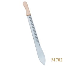 M702