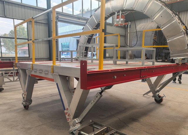 LAR_Hydraulic Brick Lining Machine Supplier