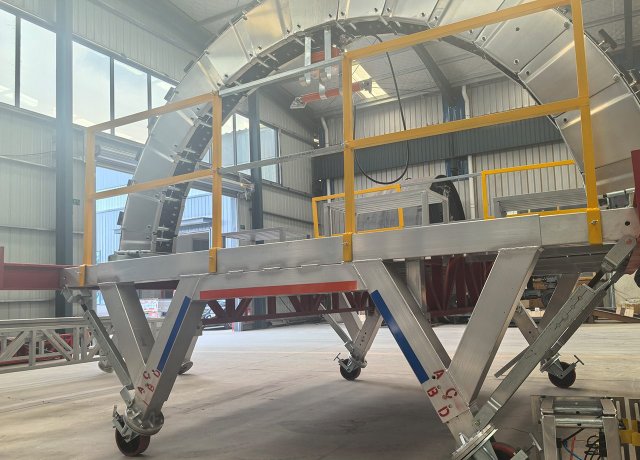 LAR_Mechanical Brick Lining Machine Supplier