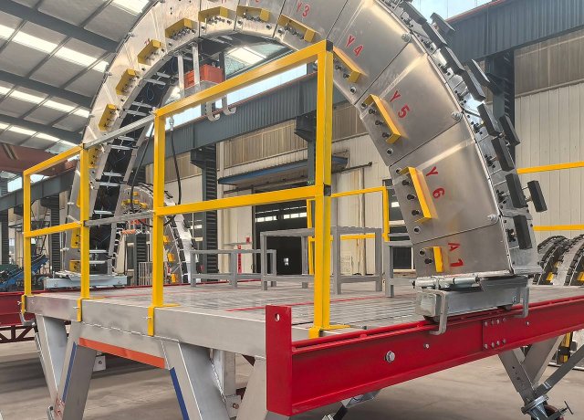 LAR_Custom Kiln Brick Lining Machine