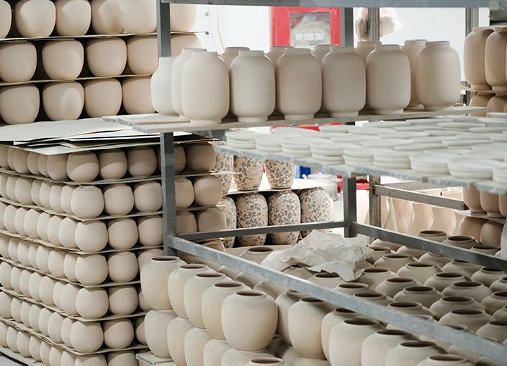LAR-Glass & Ceramic Industry (1)